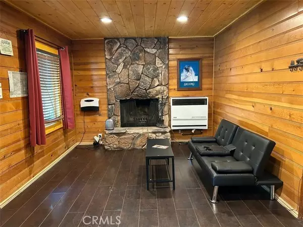 Big Bear Lake, CA 92315,542 Highland Road