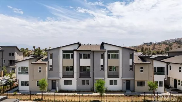 1114 Santo Antonio Drive, Colton, CA 92324