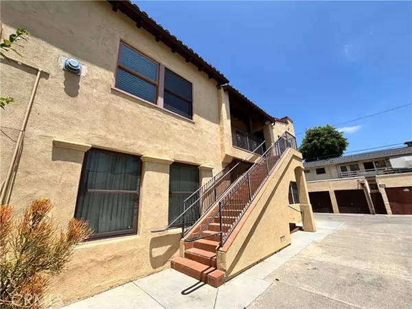 Santa Ana, CA 92701,921 N Lacy Street