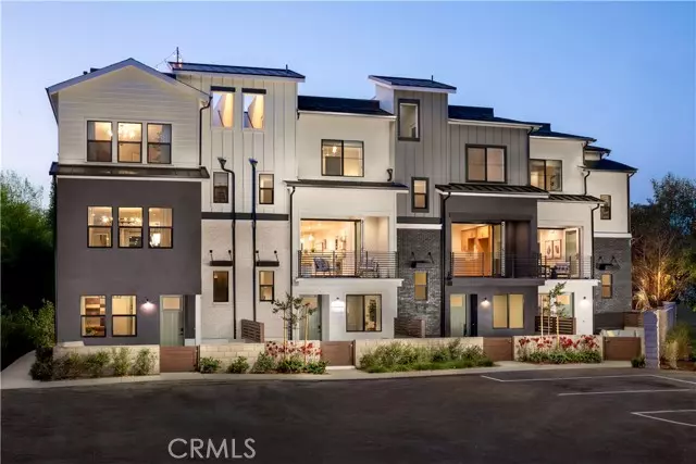 19041 Main Street #109, Huntington Beach, CA 92648