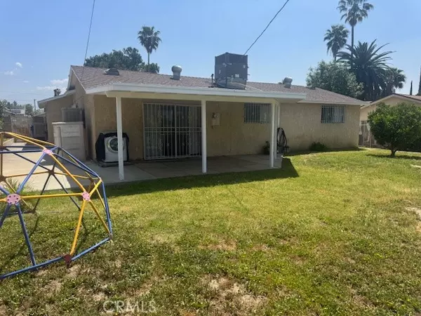 San Bernardino, CA 92404,6946 Argyle Avenue