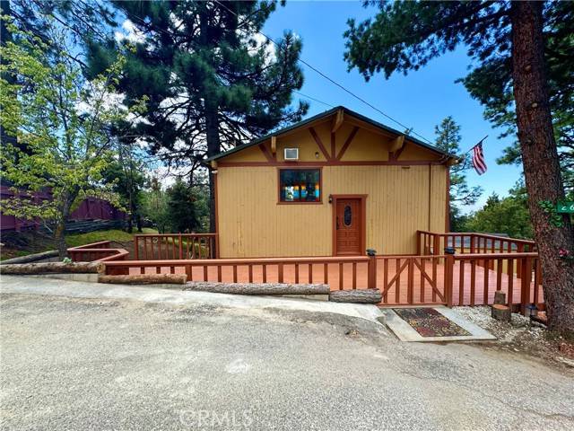 26745 Hopkins Road, Idyllwild, CA 92549
