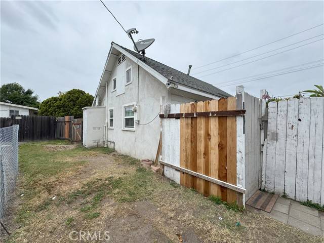 Stanton, CA 90680,7232 Cerritos Avenue