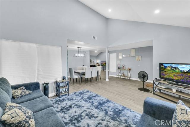 Rialto, CA 92376,1264 N Mulberry Avenue