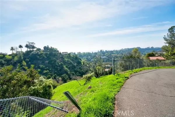 La Habra Heights, CA 90631,0 Airoso