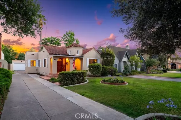 520 W Santa Clara Avenue, Santa Ana, CA 92706