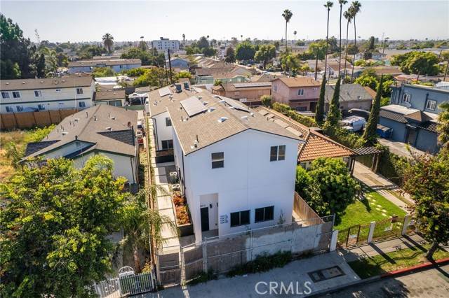 10415 Avalon Boulevard, Los Angeles, CA 90003