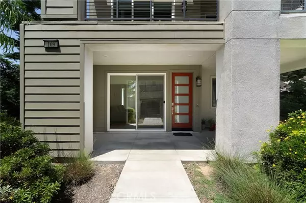 Irvine, CA 92618,109 Glance