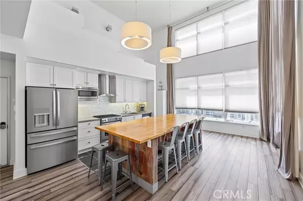 919 E Santa Ana Boulevard, Santa Ana, CA 92701