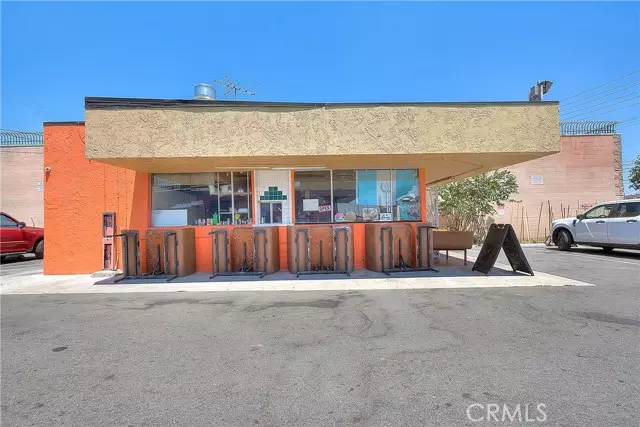 1610 S Standard Avenue, Santa Ana, CA 92707