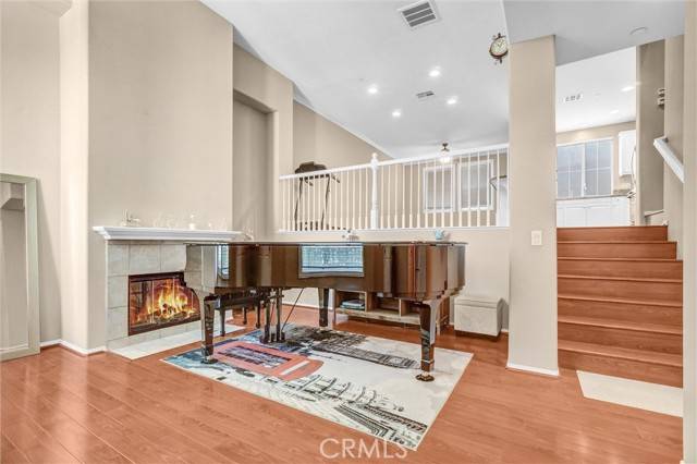 Fullerton, CA 92833,2019 Arnold Way