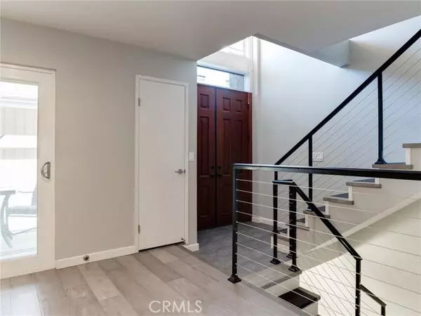 Signal Hill, CA 90755,2298 Rose Avenue #110
