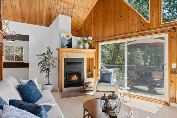 Lake Arrowhead, CA 92352,27319 Pinewood Drive