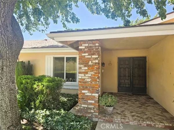 Newhall (santa Clarita), CA 91321,26487 Fairway Circle