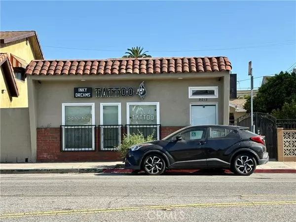 3012 E 7th Street, Long Beach, CA 90804