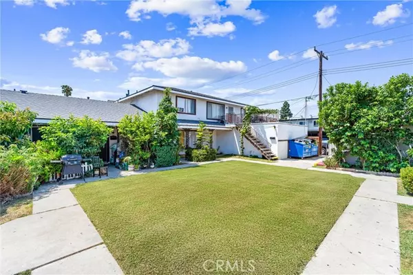 Fullerton, CA 92831,3043 Topaz Lane