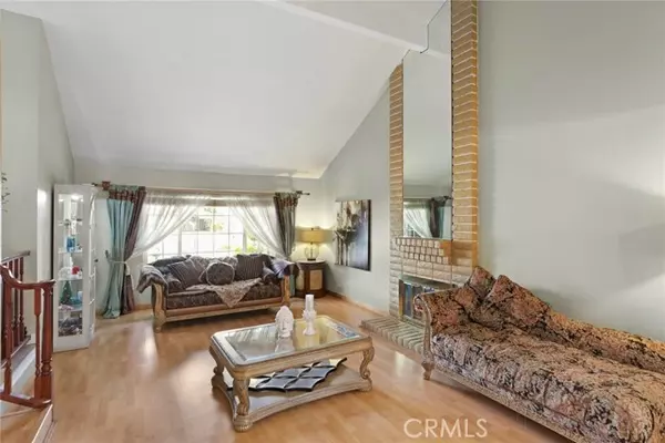 Anaheim, CA 92808,960 S Jay Circle