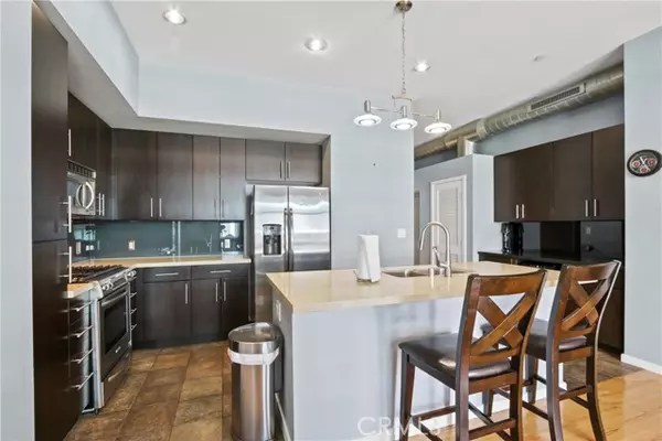 Long Beach, CA 90802,133 The Promenade #330