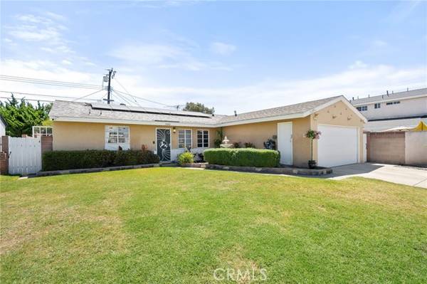 10402 Lorraine Ln, Cypress, CA 90630
