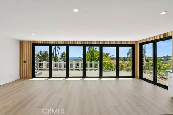 San Clemente, CA 92672,2717 Via Santo Tomas