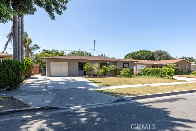 Santa Ana, CA 92704,1410 W Camden Place