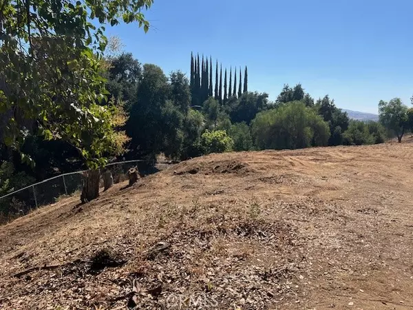 Redlands, CA 92373,0 W Sunset Drive