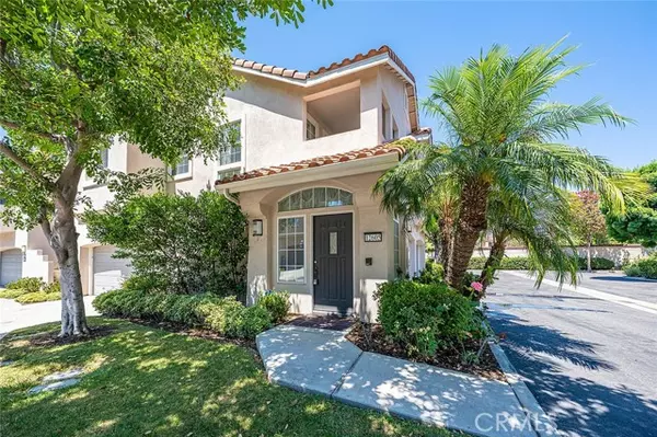 12605 Doral, Tustin, CA 92782