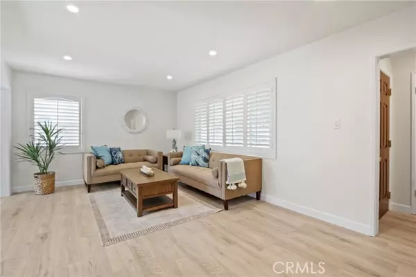 Lakewood, CA 90712,4340 Pixie Avenue