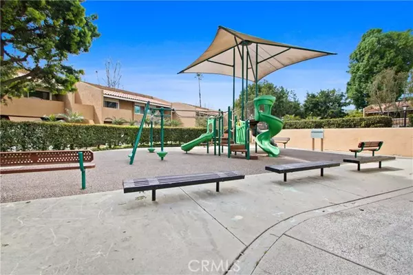 Santa Ana, CA 92707,1001 W Macarthur Boulevard #20