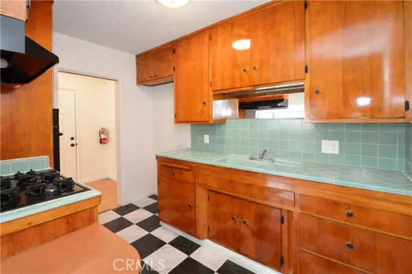 Long Beach, CA 90802,338 Elm Avenue #2