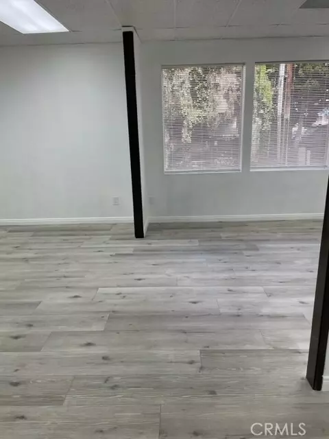 Huntington Beach, CA 92648,18652 Florida Street