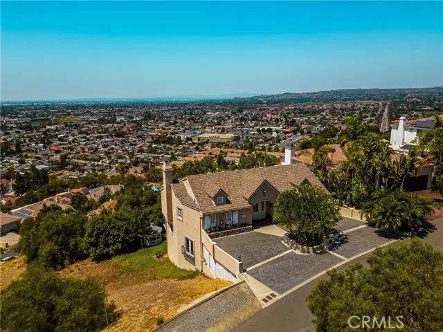 12272 Media Panorama, Tustin, CA 92705