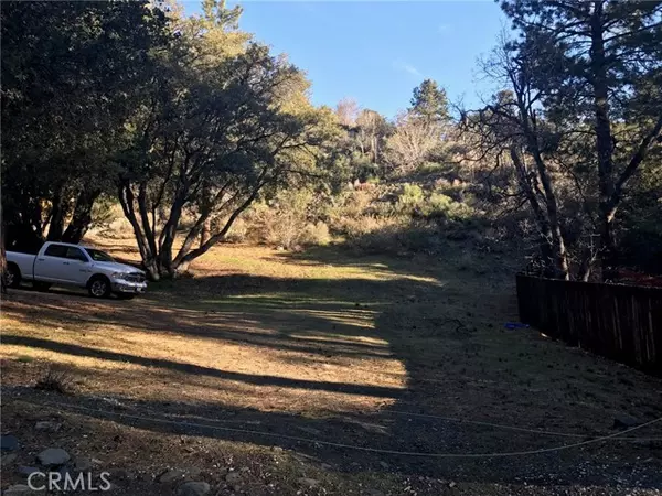 5774 Acorn Drive, Wrightwood, CA 92397