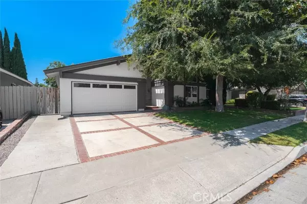 Tustin, CA 92780,1752 Green Meadow Avenue