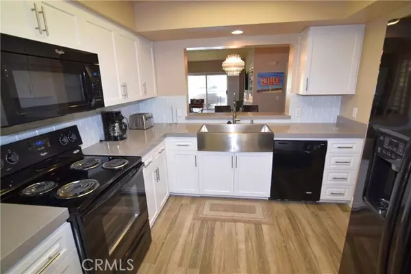 Palm Desert, CA 92211,139 Villa Court