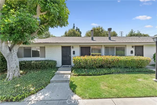 Tustin, CA 92780,14802 Newport Avenue #18A