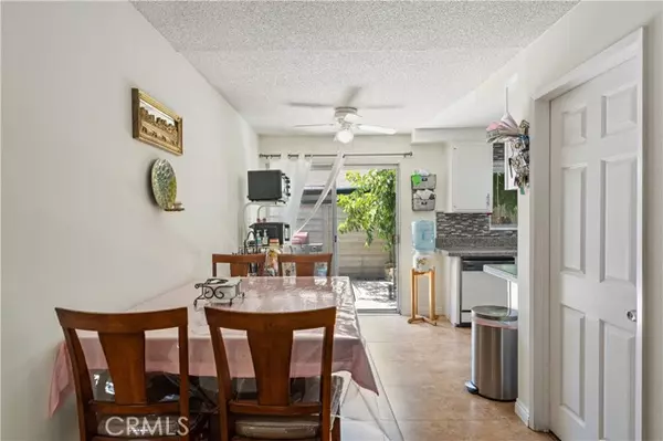 Tustin, CA 92780,14802 Newport Avenue #18A