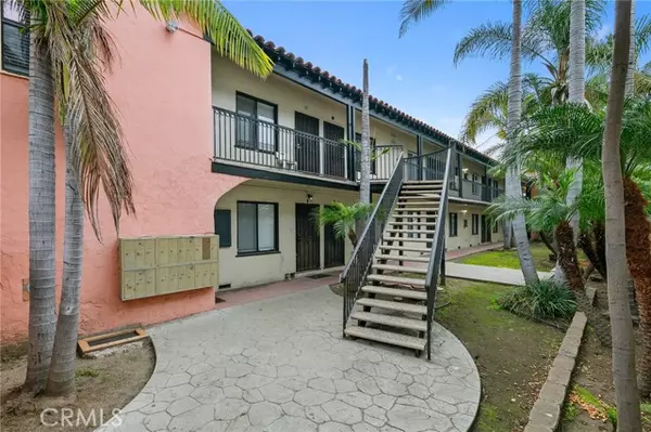 Long Beach, CA 90802,636 Linden Avenue