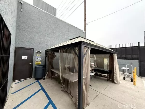 Long Beach, CA 90813,1445 Santa Fe Avenue
