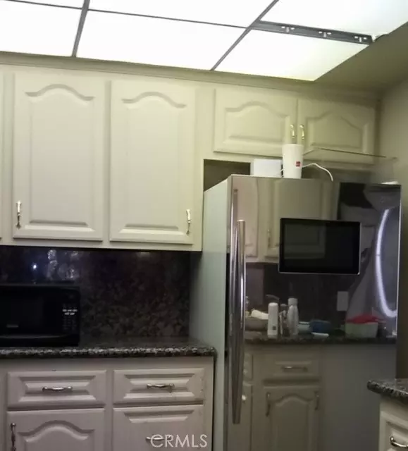 Van Nuys (los Angeles), CA 91406,6524 Petit Avenue