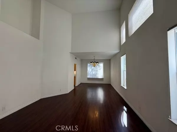 Diamond Bar, CA 91765,20572 E Oak Meadow