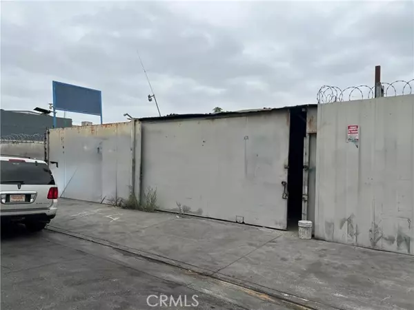 5739 Long Beach Avenue, Los Angeles, CA 90058