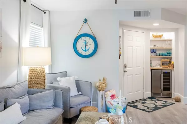 Dana Point, CA 92629,68 Corniche Drive #B