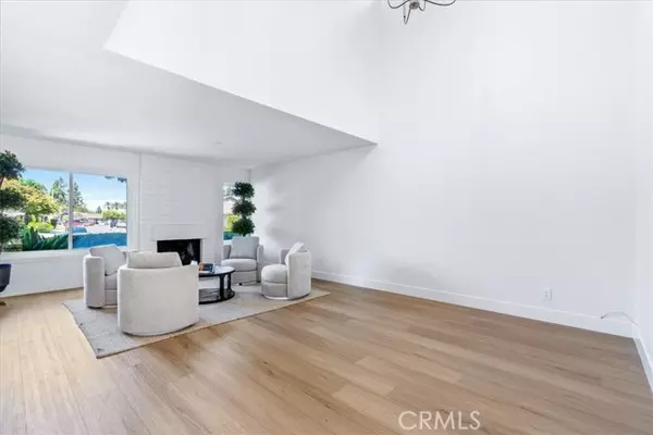 Irvine, CA 92604,4 Wintergreen #4