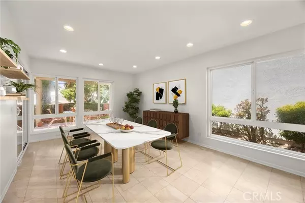 Anaheim, CA 92807,949 S Ridgecrest Circle