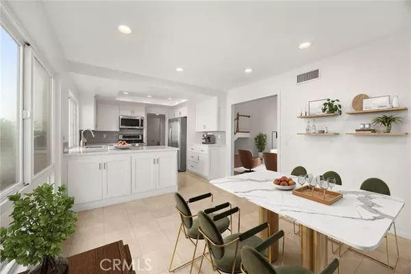 Anaheim, CA 92807,949 S Ridgecrest Circle