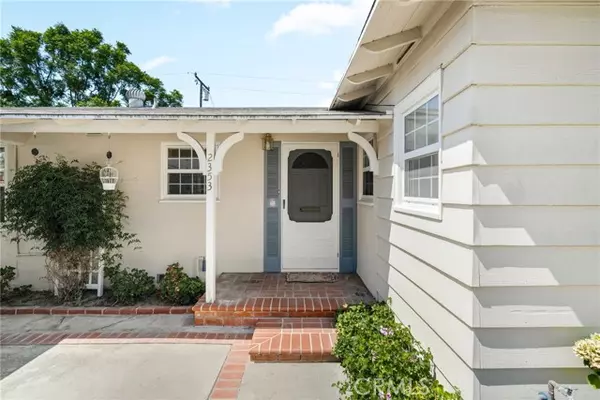 Long Beach, CA 90815,2353 Stanbridge Avenue