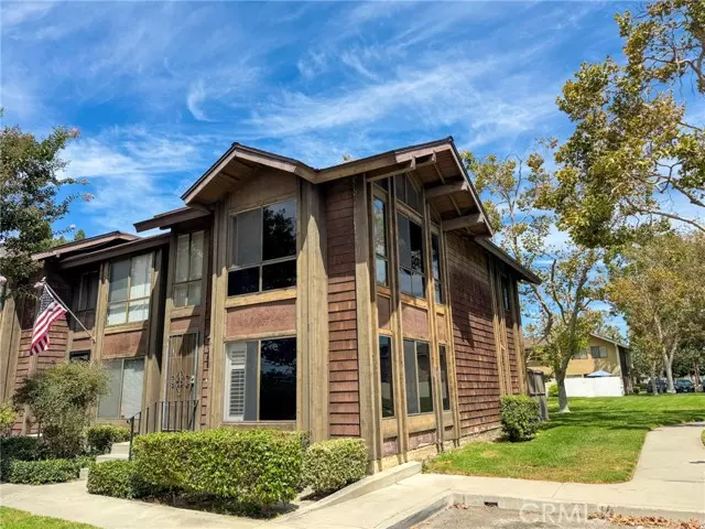 958 South Crossbow Lane #8, Anaheim, CA 92804