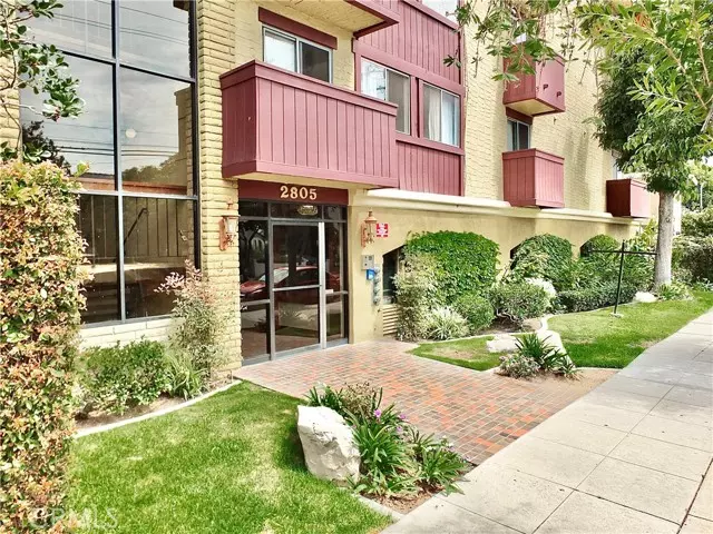 2805 E 3rd Street #10, Long Beach, CA 90814