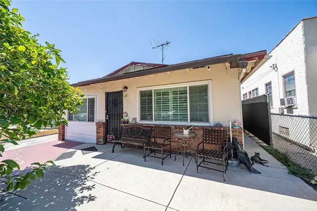 933 S La Verne Avenue, East Los Angeles, CA 90022
